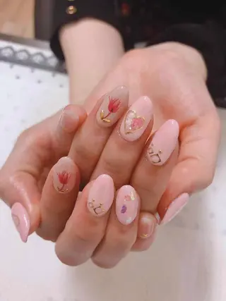 ネイル MiKi Nai池袋 長さだし得意のネイルデザイン