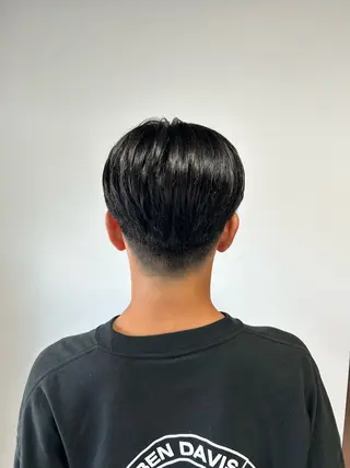 ショート メンズ 相澤 拳のヘアスタイル