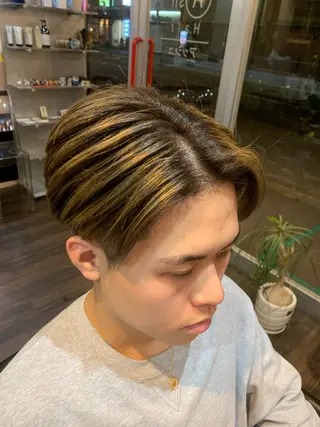 ショート カラー メンズ 西尾 太郎のヘアスタイル