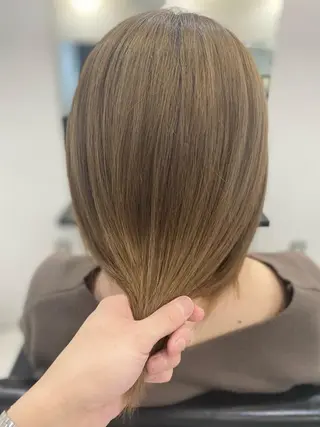 ミディアム カラー opus 店長大和 レイヤー/赤み消しのヘアスタイル