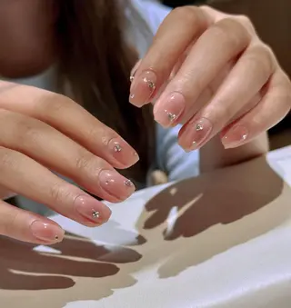 ネイル Queens ひなのネイルデザイン