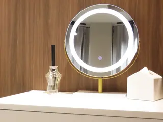 毛穴・ニキビケア ￤肌質改善￤EMIのエステ・リラクイメージ