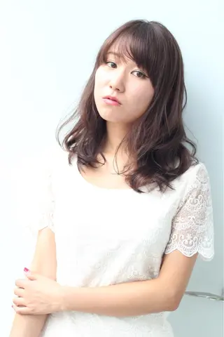 セミロング カラー パーマ ブレス渡辺 康介のヘアスタイル