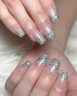 ネイル Feel ‪‪☺︎‬Yuriaのネイルデザイン