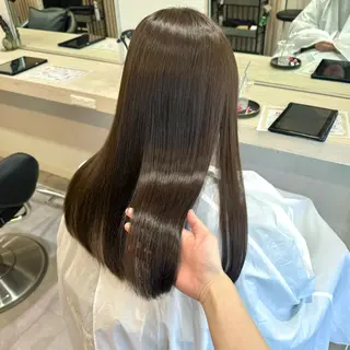 カラー 松木 花鈴のヘアスタイル
