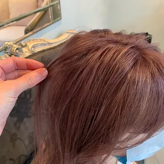 セミロング カラー SAKINO. ベージュカラーのヘアスタイル