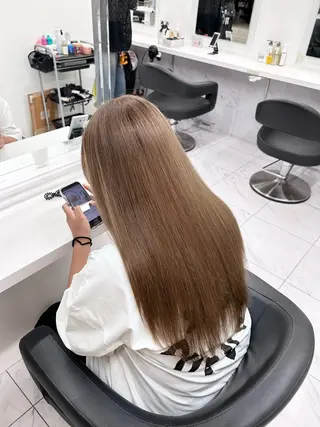 カラー 透明感ベージュ🤎 ナチュラルレイヤーのヘアスタイル