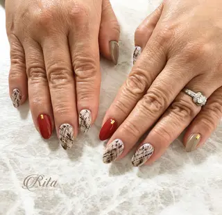 ネイル Rio 𓍼のネイルデザイン