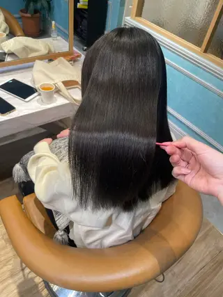 ミディアム カラー 縮毛矯正 髪質改善 韓国風レイヤー 吉田のヘアスタイル