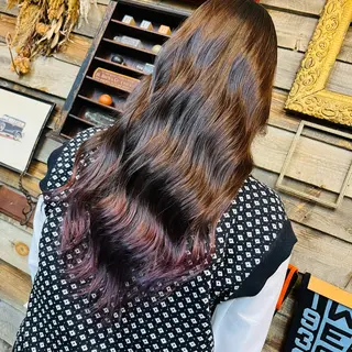 ロング カラー 川崎 かなでのヘアスタイル