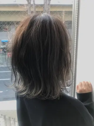 ミディアム カラー 柴田 祐輔のヘアスタイル