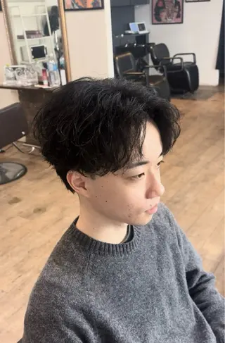 ミディアム パーマ メンズ 梅垣 紗英のヘアスタイル