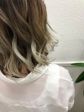ショート カラー 髪質改善/美髪矯 正ヤマモトハルキのヘアスタイル