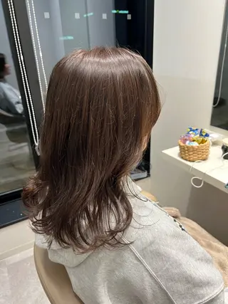 ミディアム カラー 🍇おぐら めぐみ🍇のヘアスタイル