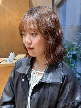 ショート カラー パーマ 大橋 芽衣のヘアスタイル