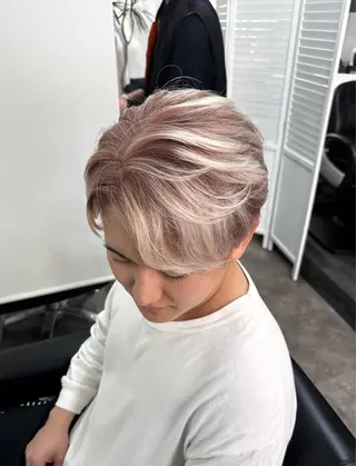 カラー メンズ リク/韓国風/レイヤ ー／ボブ／ショートのヘアスタイル