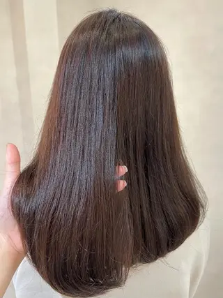 ミディアム カラー IVY joure Suzu.のヘアスタイル