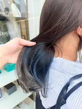 ロング カラー AFLOAT satomiのヘアスタイル