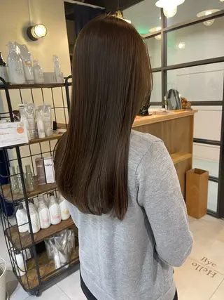ロング UMEDA FIGAROのヘアスタイル