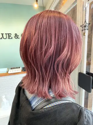 セミロング カラー ❣️ハイトーン❣️ BLUE&Co.のヘアスタイル