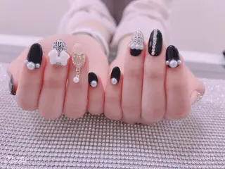 ネイル はぴねす所属・横浜 美夢のネイルデザイン