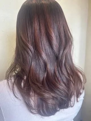 ロング カラー ルプラボウ 石黒よう子のヘアスタイル