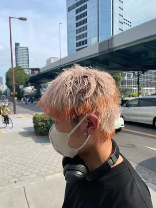 カラー メンズ 似合わせハイトーン ヒロトのヘアスタイル