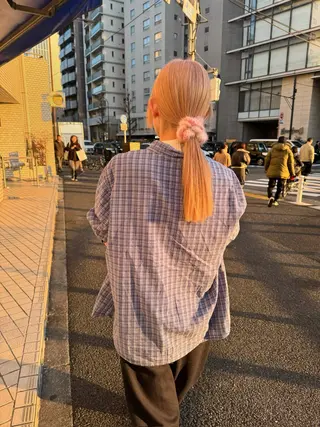 カラー ブリーチカラー🎀 韓国風/寺門美優のヘアスタイル