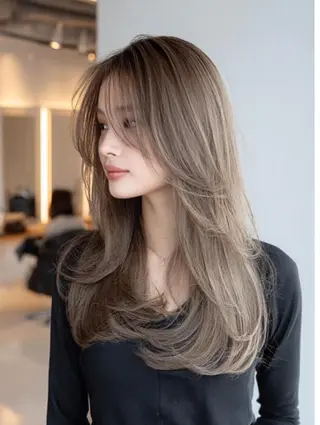 セミロング 生艶髪＆レイヤー🔔 渋谷お薦めNo.1✨のヘアスタイル