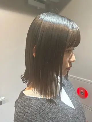 ショート カラー 縮毛矯正+モテカラー 🎀✨MIHOのヘアスタイル