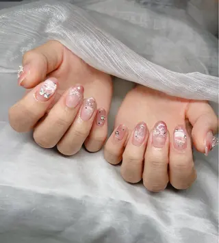 ネイル Lee Nailsのネイルデザイン