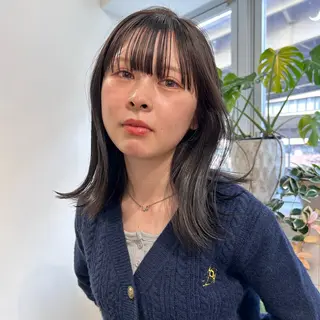ミディアム みうら ありさのヘアスタイル