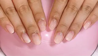 ネイル VIERU 🌈🎀💖のネイルデザイン