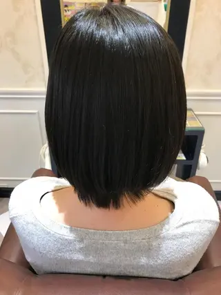 ショート 粟田 めぐみのヘアスタイル