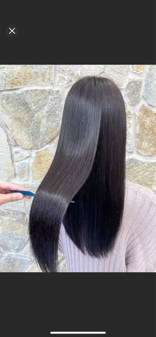 ロング 梶 久菜乃のヘアスタイル