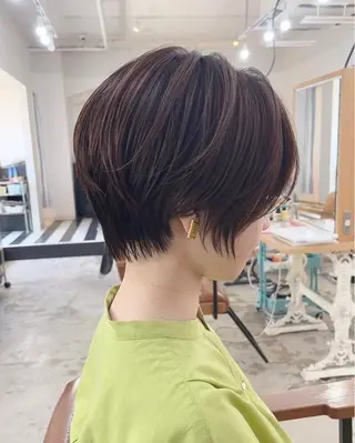 ショート ショートヘア、ボブ こやさん　コヤマのヘアスタイル