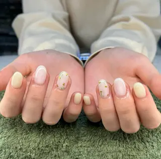 ネイル MHR nailのネイルデザイン