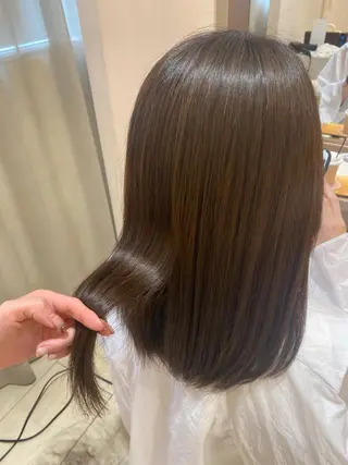 ミディアム カラー 村橋 葵緒のヘアスタイル
