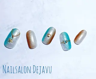 ネイル Nail salon Dejavu 🌿のネイルデザイン