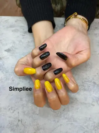 ネイル シンプリーワン 渋谷店🕯️RINAのネイルデザイン