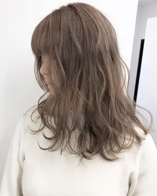 ミディアム カラー パーマ 【公式】amble luxe池袋東口🩷のヘアスタイル