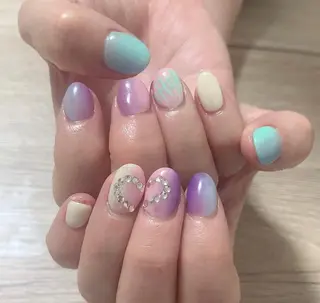 ネイル MINAMI nailsのネイルデザイン