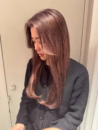ロング カラー 江﨑 一葉のヘアスタイル