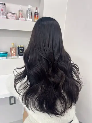 ロング ハイトーン/心斎橋 🌙イツキのヘアスタイル