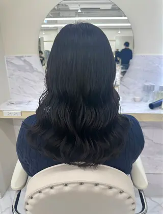 セミロング 松戸　レイヤーカット 野口　康太郎のヘアスタイル