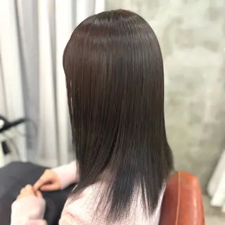 ミディアム カラー 艶髪‎カラー🤍 RIKAのヘアスタイル