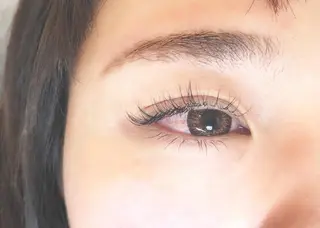 マツエク・マツパ Neoest Log ＋ bell所属・船曳 鈴菜のヘアスタイル