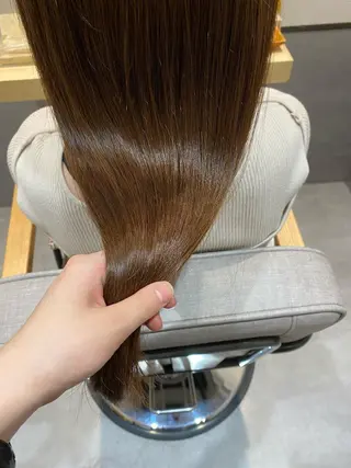 セミロング やまぐち あやみのヘアスタイル