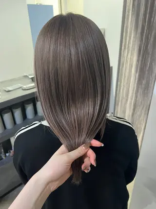 セミロング 宮城 萌のヘアスタイル