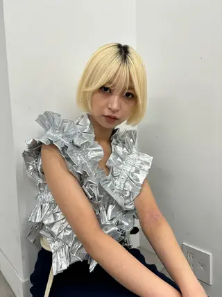 ショート カラー ヘアアレンジ ボブ/透明感ベージュ 🫧クルミ🌟のヘアスタイル